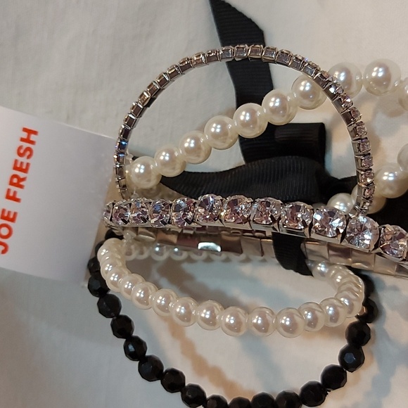 NWT Joe Fresh 5pc rhinestone & pearls bracelet - Picture 3 of 6